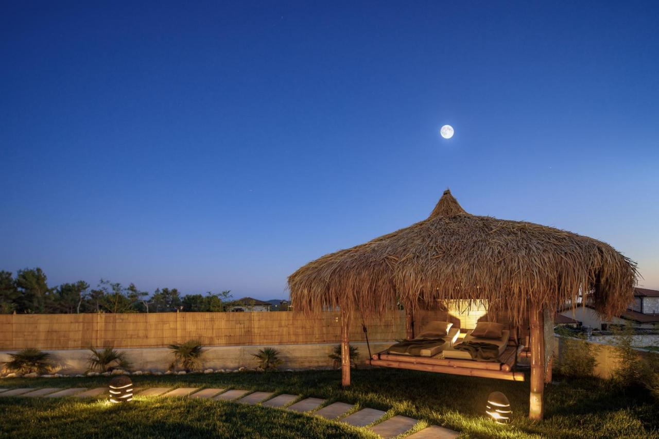 Villa Merapi Sveti Lovreč Pazenatički Exteriér fotografie